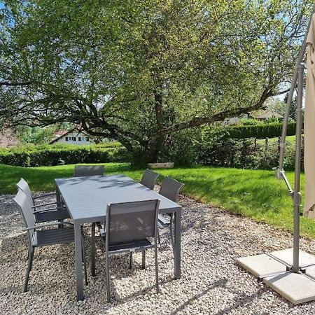 Logement Dans Maison + Exterieur Orchamps-Vennes Exteriér fotografie